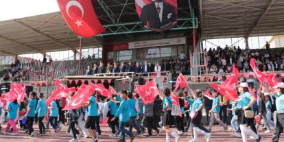 İsmail-Ebul-İz’in torunları Cumhuriyet'in coşkusunu doyasıya kutladı