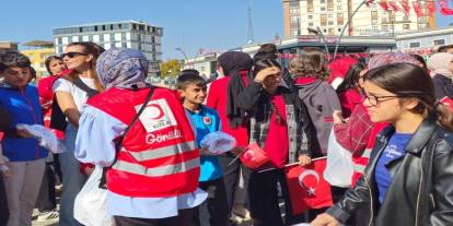 Kızılay Şırnak'tan Cumhuriyet Coşkusuna Anlamlı Katkı