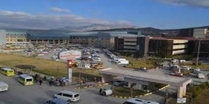 Van'da genç hemşire evinde ölü bulundu