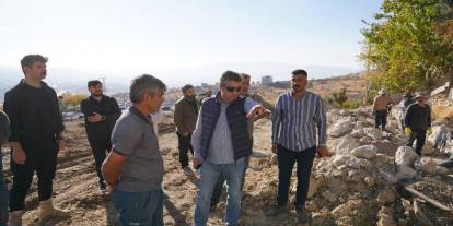 Şırnak’ta Başkan Yarka Sahada: Yol, Kaldırım ve Kentsel Dönüşüm Çalışmalarını İnceledi