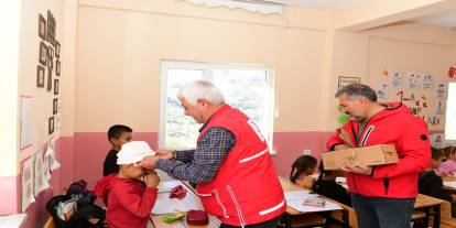 Soğukta Yüreklere Dokunuş: O Çocukların İhtiyaçları Giderildi!