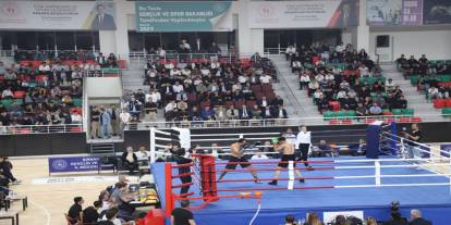 Şırnaklı Sporcu Baran Çelik Profesyonel Ringe Damga Vurdu