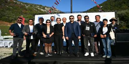 Kuşadası'nda mermer bloklar adalet temasıyla yontuldu