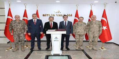Şırnak Protokolünden Bitlis Valiliğine Ziyaret