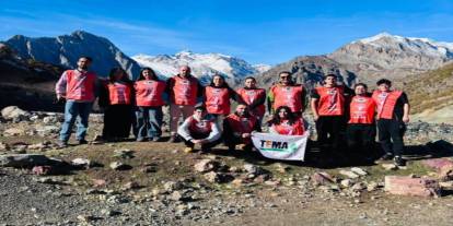 Yüksekova'da erozyonla mücadele için fidan dikme etkinliği