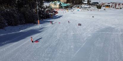 Kar yağdı, kayak heyecanı başladı: Sezon açılışı 17 Aralık'ta