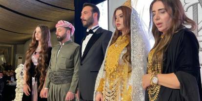 Aşiret düğününde geline kilolarca altın takıldı