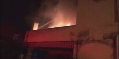 Hatay'da Ev Yangını: Mahsur Kalan Aile Tahliye Edildi