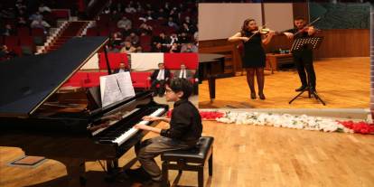 Şırnak Üniversitesi’nde Müzik Ziyafeti: Yeni Yıla Sanatla Merhaba!