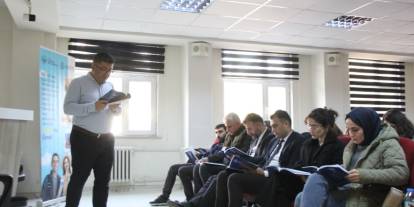 Cizre’de Öğretmenlere Yönelik “Anlayarak Hızlı Okuma” Eğitici Eğitimi