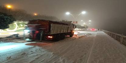 Şırnak’ta Kar Yağışı Sonrası Trafik Felç Oldu