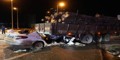 Dorsenin Altında Can Pazarı: İtfaiyenin Büyük Mücadelesi Yaralıları Kurtardı