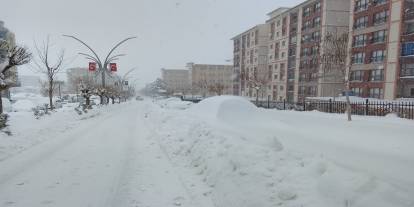 Şırnak’ta Kar Esareti: Araçlar Kara Gömüldü, Hayat Durma Noktasına Geldi