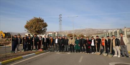 Şırnak’ta Geleceğe Nefes: Kampüste 200 Fidan Toprakla Buluştu!