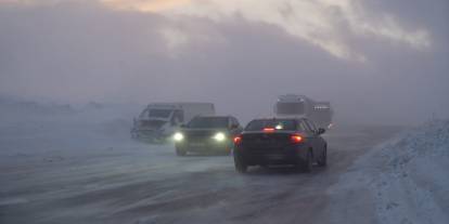 Göz Gözü Görmedi, Araçlar Birbirine Girdi! Geçit Vermeyen Tipi Kazaya Davetiye Çıkardı