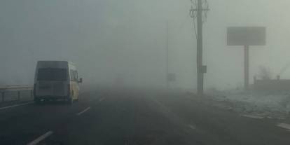 Diyarbakır’da sis hayatı olumsuz etkiledi: Sisten göz gözü görmüyor