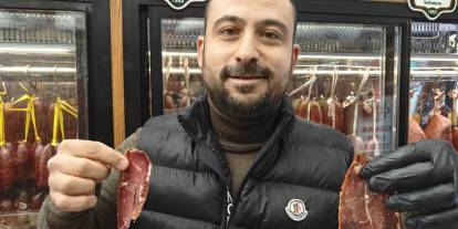 Pastırmanın fiyatı altın ile yarışıyor: Dilimi 32 TL kilosu raflarda 2 bin TL