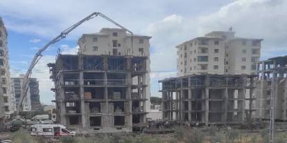 İnşaatın 5'inci katından düşen işçi feci şekilde öldü