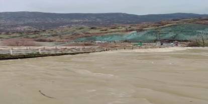 Yoğun yağışlar nedeni ile dereler taştı