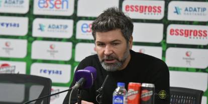 Sakaryaspor'da Teknik Direktör Hakan Kutlu ile yollar ayrıldı