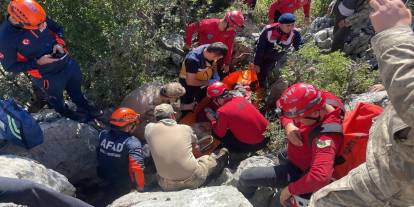 Dağda Mucize Kurtuluş! 80 Yaşındaki Ayşe Teyze Kayalıklar Arasında Bir Gün Geçirdi