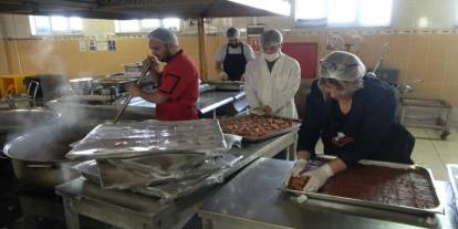 Uzmanından, "Oruç kesinlikle sigara ile açılmamalı" uyarısı