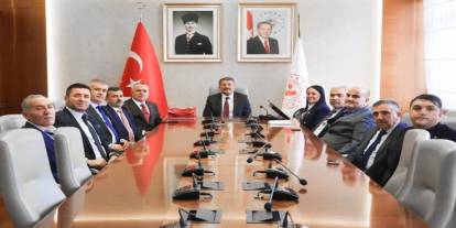 Bakan Yardımcısı Çelik Ankara’da Şırnaklı Başkan ve Heyetini Kabul Etti