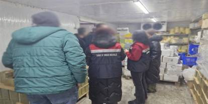 İnternetten Satıp Depoda İstiflediler! Rize’de 10 Ton Sahte Gıda Ele Geçirildi