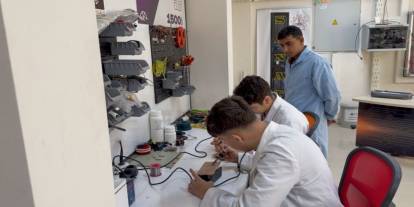 Lise öğrencileri geliştirdi: Parmak iziyle dijital yoklama başladı