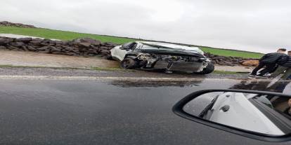 Diyarbakır'da otomobil takla attı: 2 yaralı