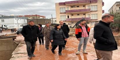 Şırnak Kasrik’te Sel ve Toprak Kayması: Milletvekili Uysal’dan Ziyaret