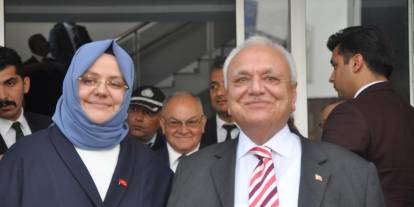 Devlet Bakanları Trafik Kazası geçirdi, yolda can pazarı yaşandı