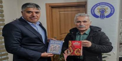 Gazeteci ve Araştırmacı Yazardan Esnaf Odası Başkanı Geleri’ye Kitaplı Ziyaret