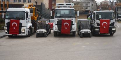 Şırnak Belediyesi araç filosunu büyütüyor: 6 yeni araç hizmete alındı