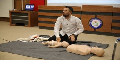Uludere’de Temel İlk Yardım Eğitimi Başlıyor