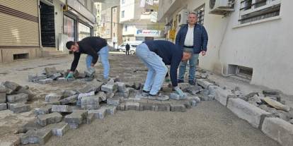 Cizre Belediyesi Dicle Mahallesi’ni Yeniliyor