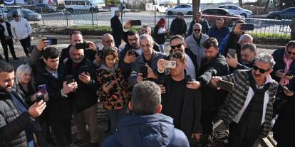 Akıllı telefonlar kamera ve fotoğraf makinesinin pabucunu dama attı