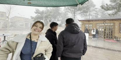 Nisan ayı ortasında Aksaray'da kar yağışı devam ediyor