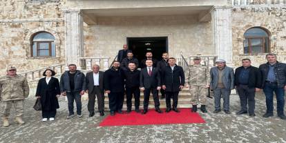 İdil Kaymakamı Adıgüzel’den Süryani Vatandaşlara Paskalya Ziyareti