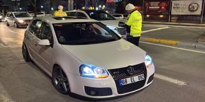 Aksaray'da helezon yayları kesik 3 araca toplam 15 bin lira ceza