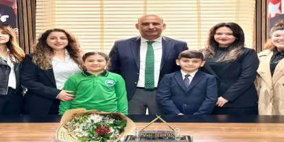 Şırnak'ta 23 Nisan Coşkusu: Makam Koltukları Çocuklara Emanet