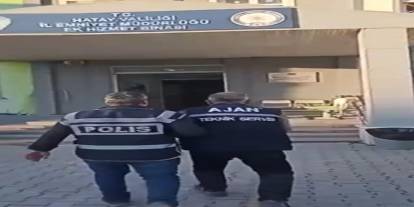 Silahla tehdit suçundan aranan şahıs Defne'de yakalandı