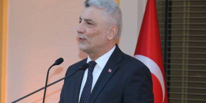 Bakan Bolat’tan Hollanda Mesajı: “Hedef 2026’da 15 Milyar Dolar”