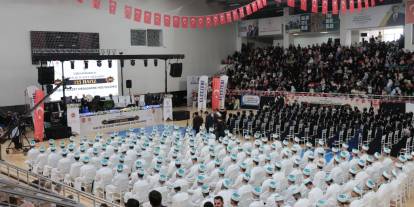 Cizre’de Görkemli İcazet Merasimi, 335 Hafız Diplomalarını Aldı