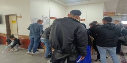 Şırnak Devlet Hastanesi’nde Akşam Mesaisi Yüzleri Güldürdü