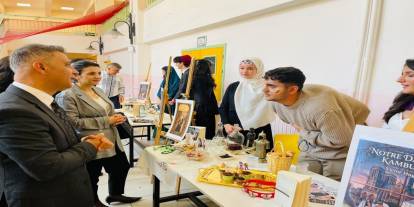 Silopi'de lise öğrencilerinden "Roman Kahramanları Festivali"