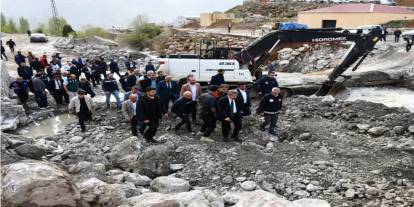 Beytüşşebap’taki Sel Bölgesinde İnceleme