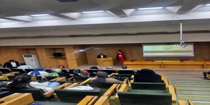 Üniversitesi öğrencilerine 'Kadına Yönelik Şiddetle Mücadele' eğitimi