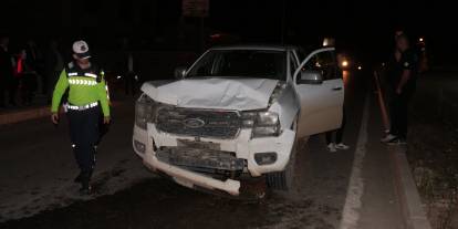 Cizre’de Kamyonet Otomobile Arkadan Çarptı 2 Yaralı