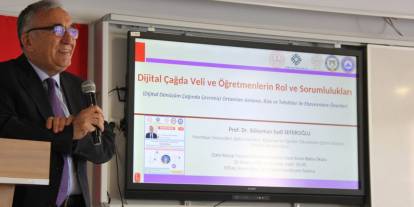 Cizre’de “Anne Baba Okulu” Konferansı